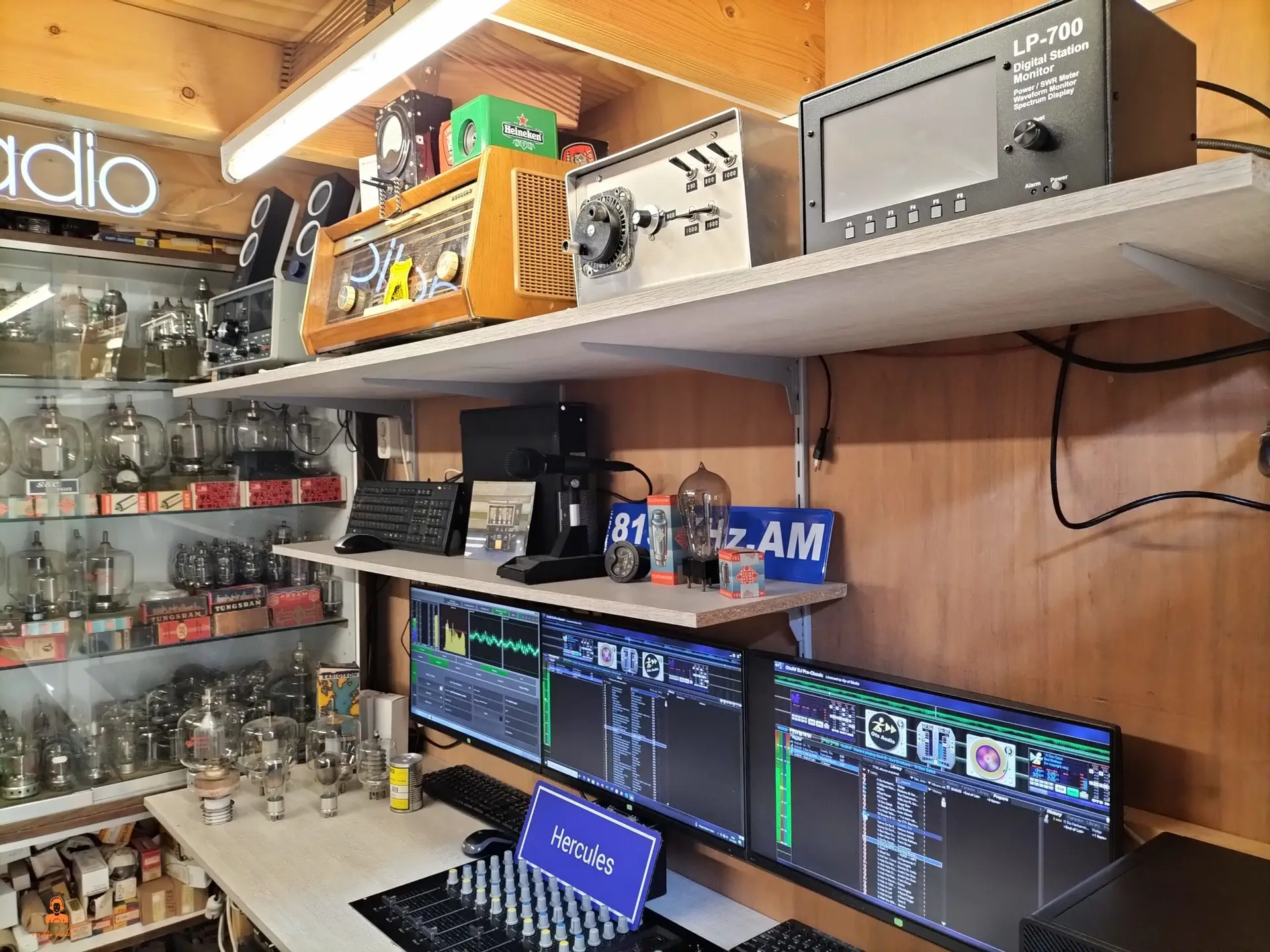 Mediumwave weekend station portrait – 819 kHz in the Netherlands